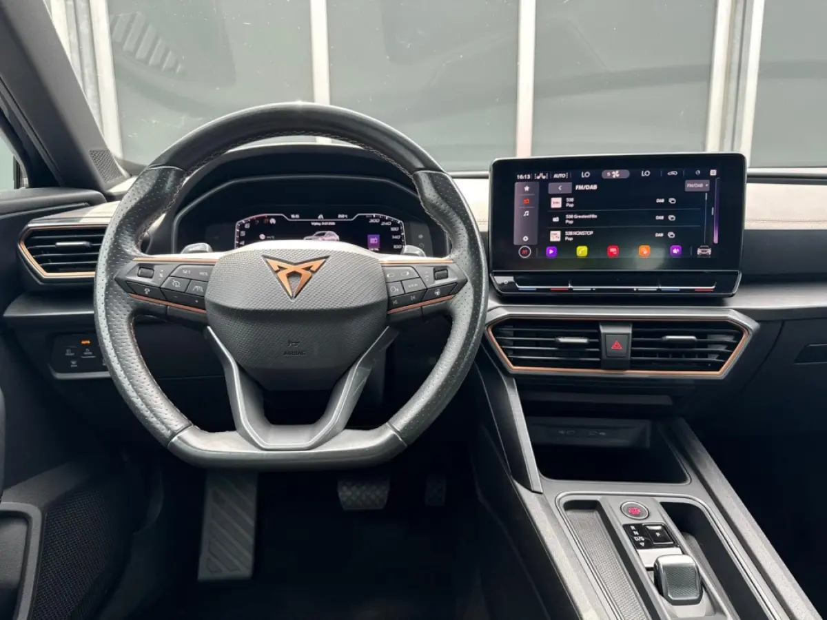 1.5TSI 150pk DSG Business Edition | ACC | Carplay | Camera | Trekhaak