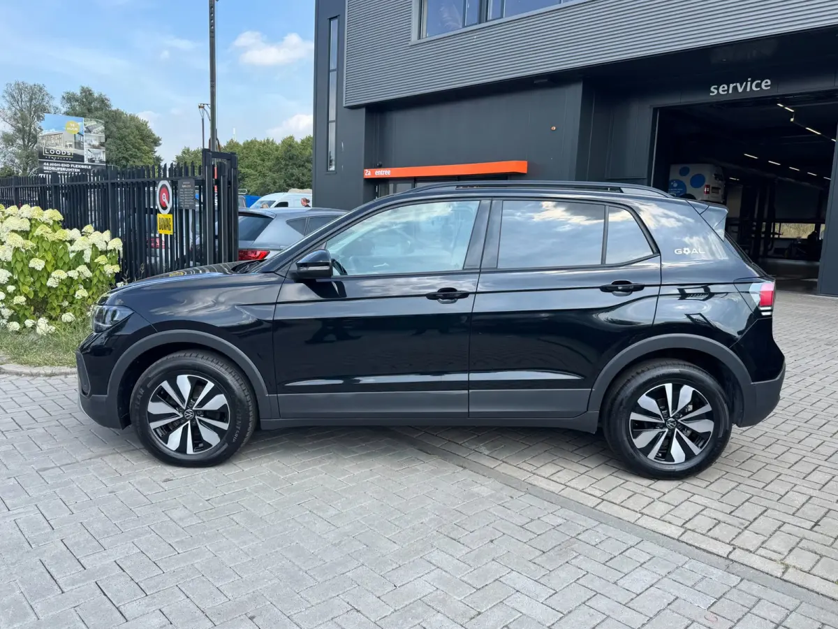 1.5 TSI R-Line Edition | Met o.a. AppleCarPlay/AndroidAuto, achteruitrijcamera, navigatie en cruise control!