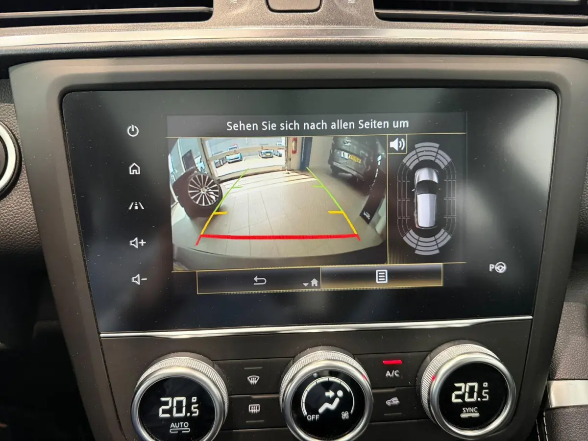 1.3 TCe Black Edition PANORAMA DAK | STOEL VERWARMING | WINTERSET VELGEN | CAMERA | BOSE AUDIO | HALF LEER