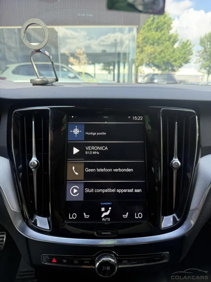 2.0 T6 Twin Engine AWD R-Design-Trekh-NAP-Pano-VOL
