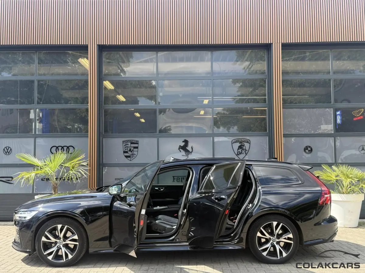 2.0 T6 Twin Engine AWD R-Design-Trekh-NAP-Pano-VOL