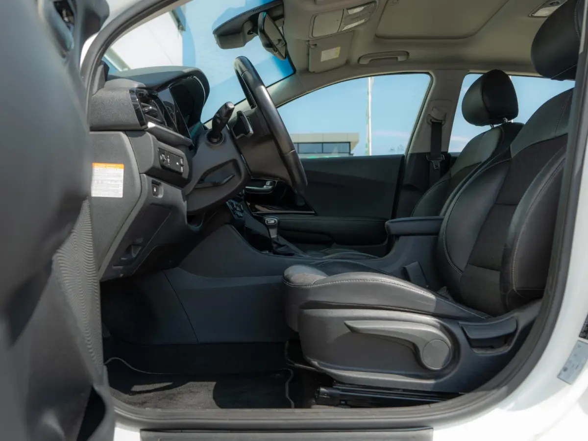 1.6 GDi Hybrid Edition DynamicLine Sky | Dealeronderhouden NL auto | Schuifkantel dak | Cruise control adaptief | Navigatie | achteruitrijcamera | Carplay | Parkeersensoren achter