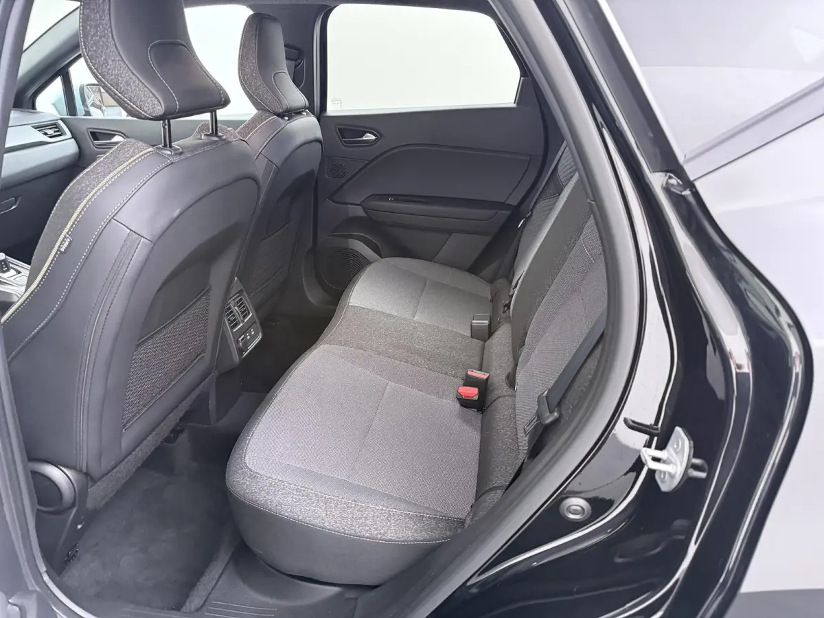 techno full hybrid E-Tech 160 | Google Navigatie | Parkeercamera | Climate Control |