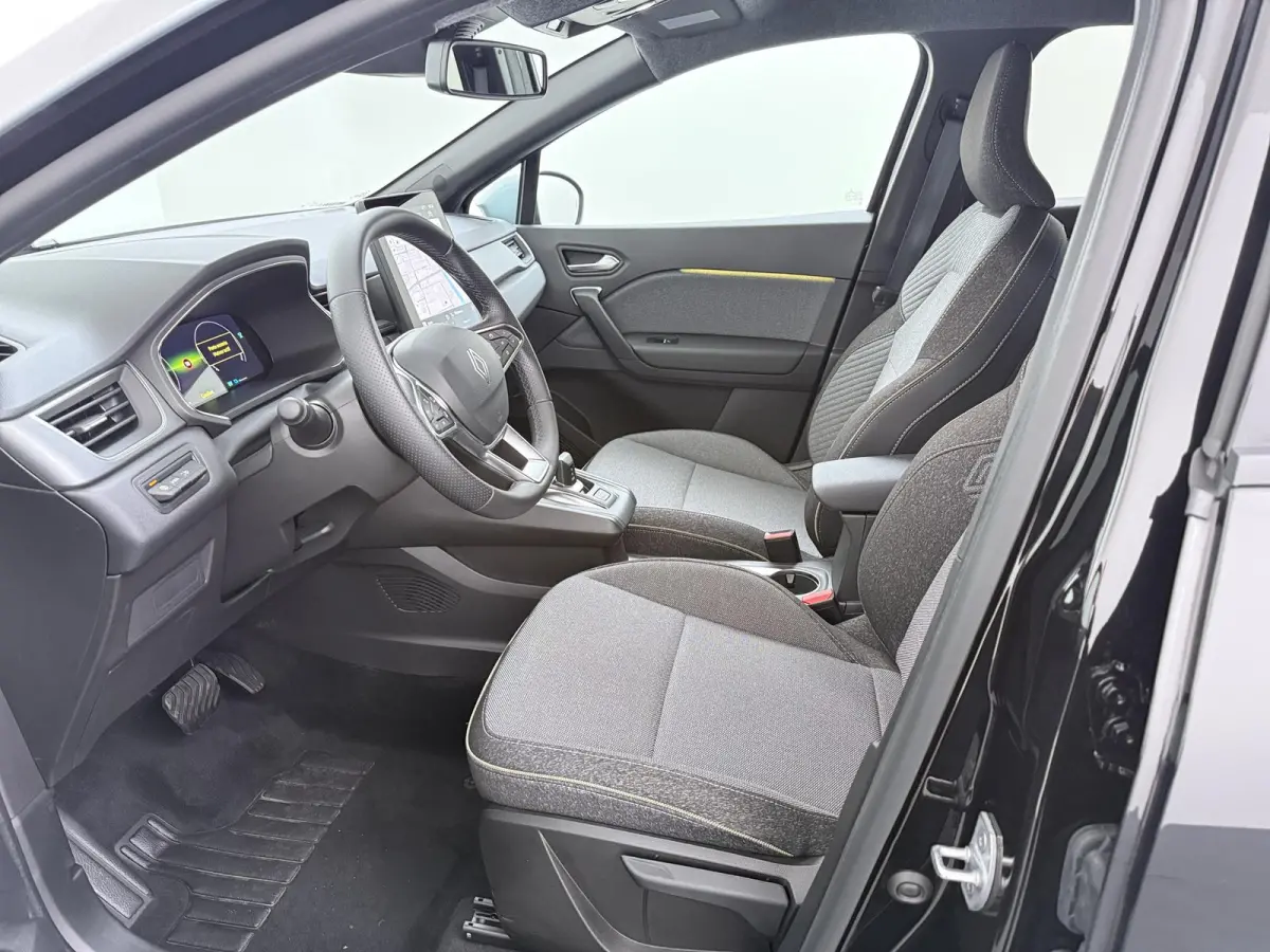 techno full hybrid E-Tech 160 | Google Navigatie | Parkeercamera | Climate Control |