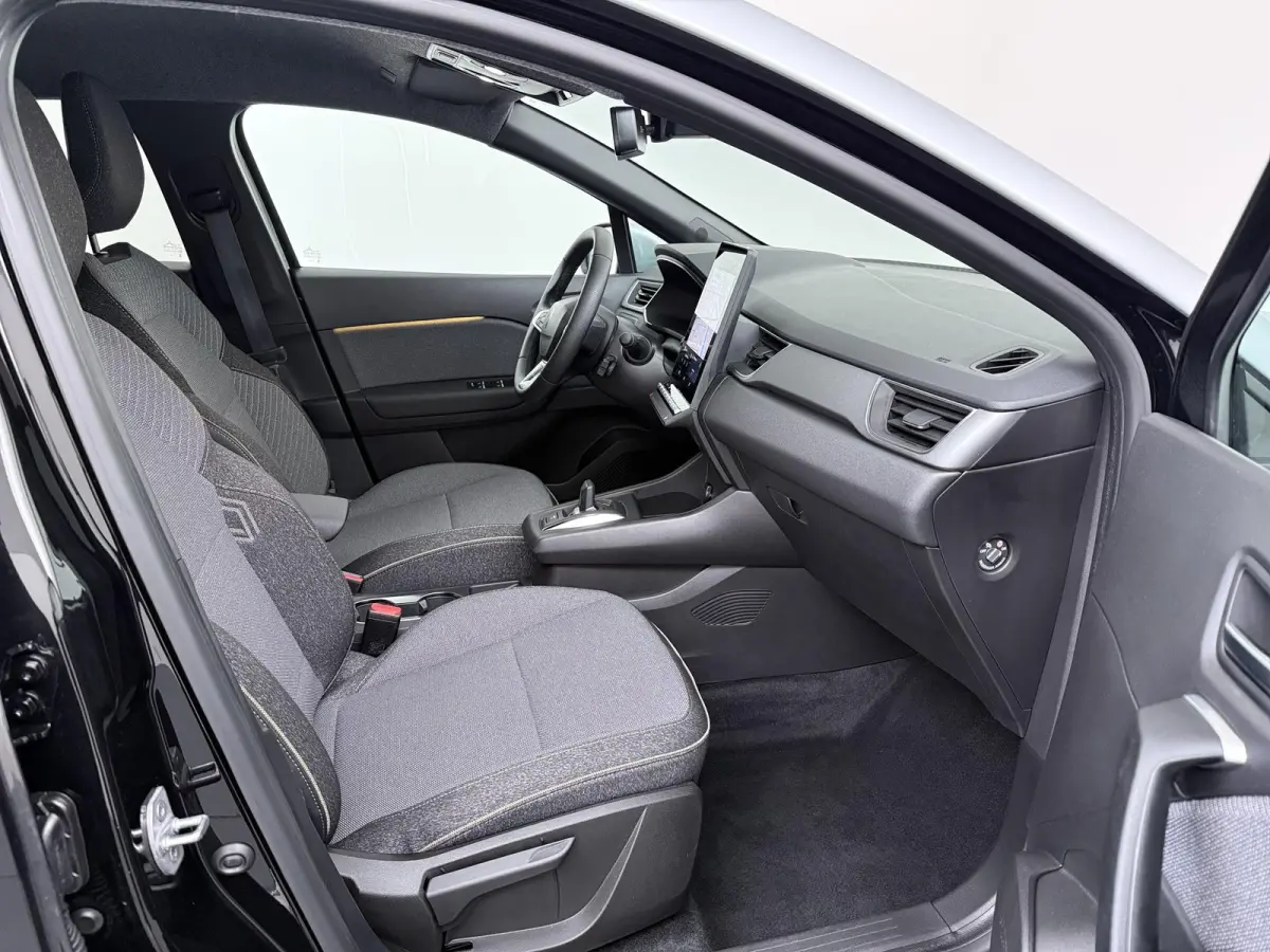 techno full hybrid E-Tech 160 | Google Navigatie | Parkeercamera | Climate Control |