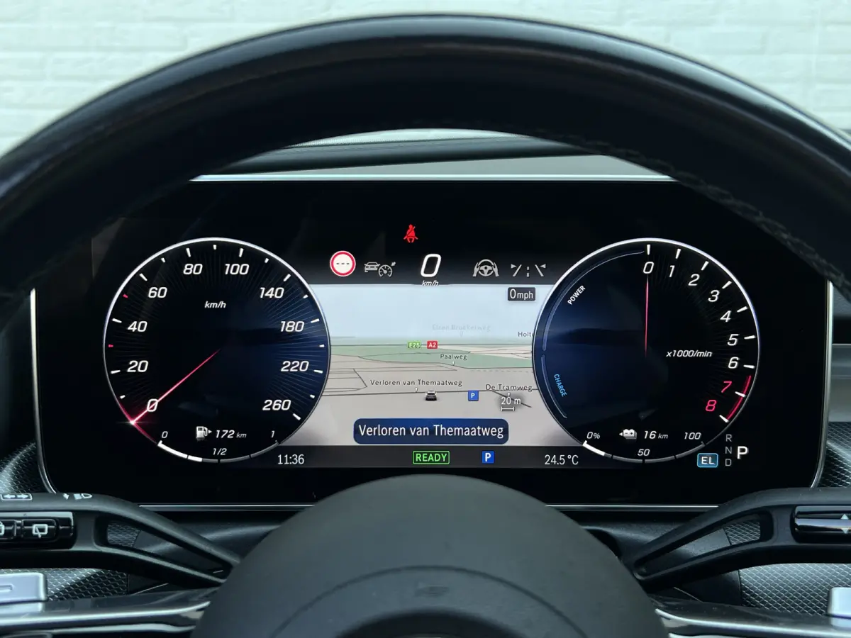 300 e AMG Line | Pano | Trekhaak | Sfeerverlichting | Camera | LED