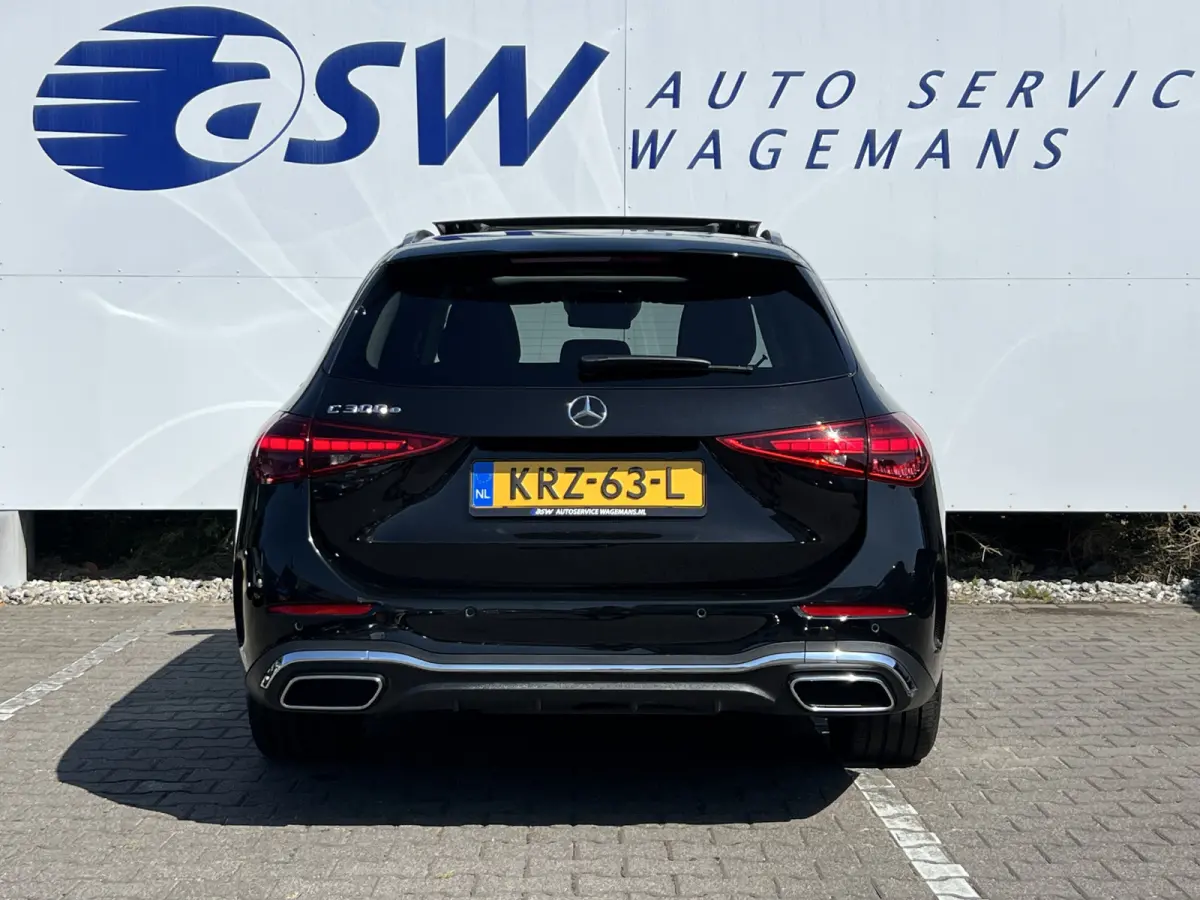 300 e AMG Line | Pano | Trekhaak | Sfeerverlichting | Camera | LED