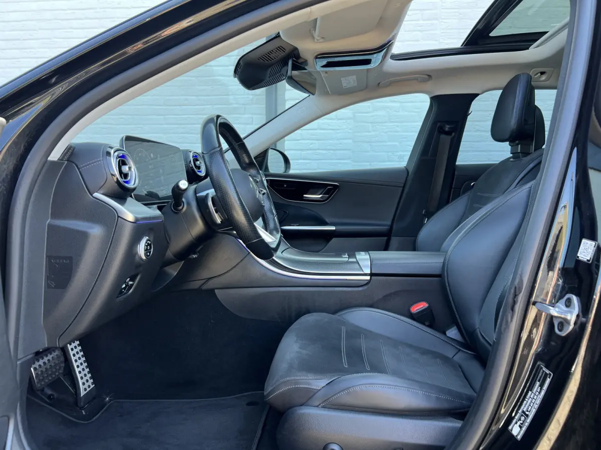 300 e AMG Line | Pano | Trekhaak | Sfeerverlichting | Camera | LED