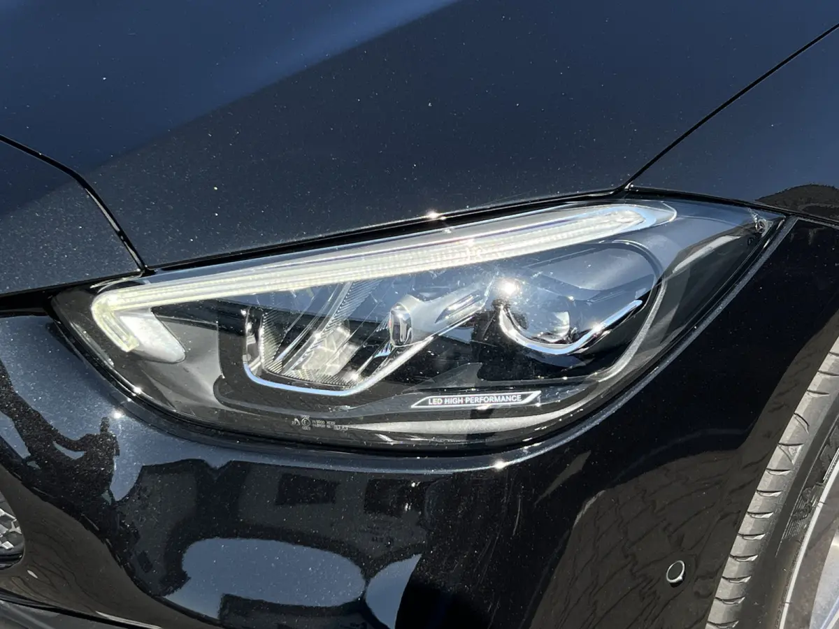 300 e AMG Line | Pano | Trekhaak | Sfeerverlichting | Camera | LED