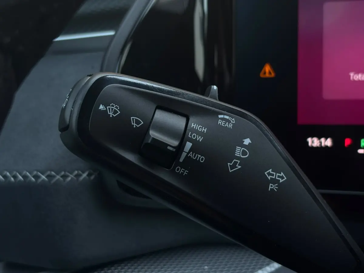 Sportline Business | Achteruitrijcamera | Crew Protect Assist | Cruise control met speedlimiter