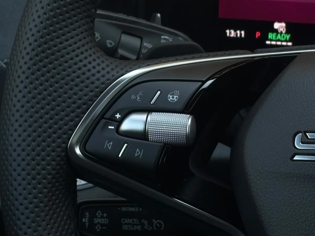 Sportline Business | Achteruitrijcamera | Crew Protect Assist | Cruise control met speedlimiter