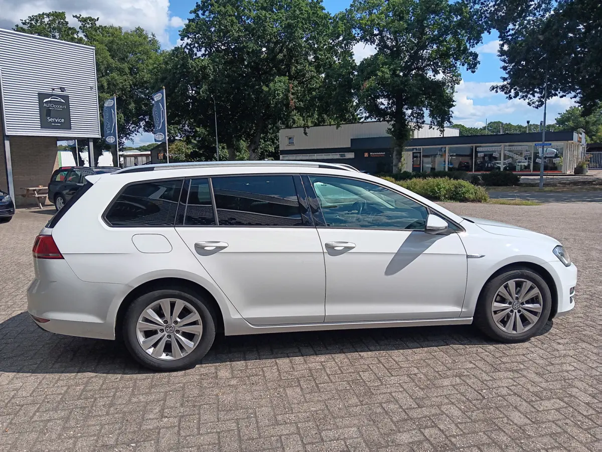 1.0 TSI Connected Series|NAV,CARPLAY|CRUISE|TREKH|Zeer netjes