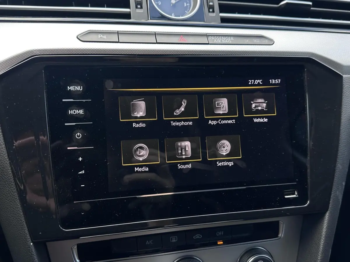 2.0 TSI Carplay, Bluetooth, Pdc, LM..