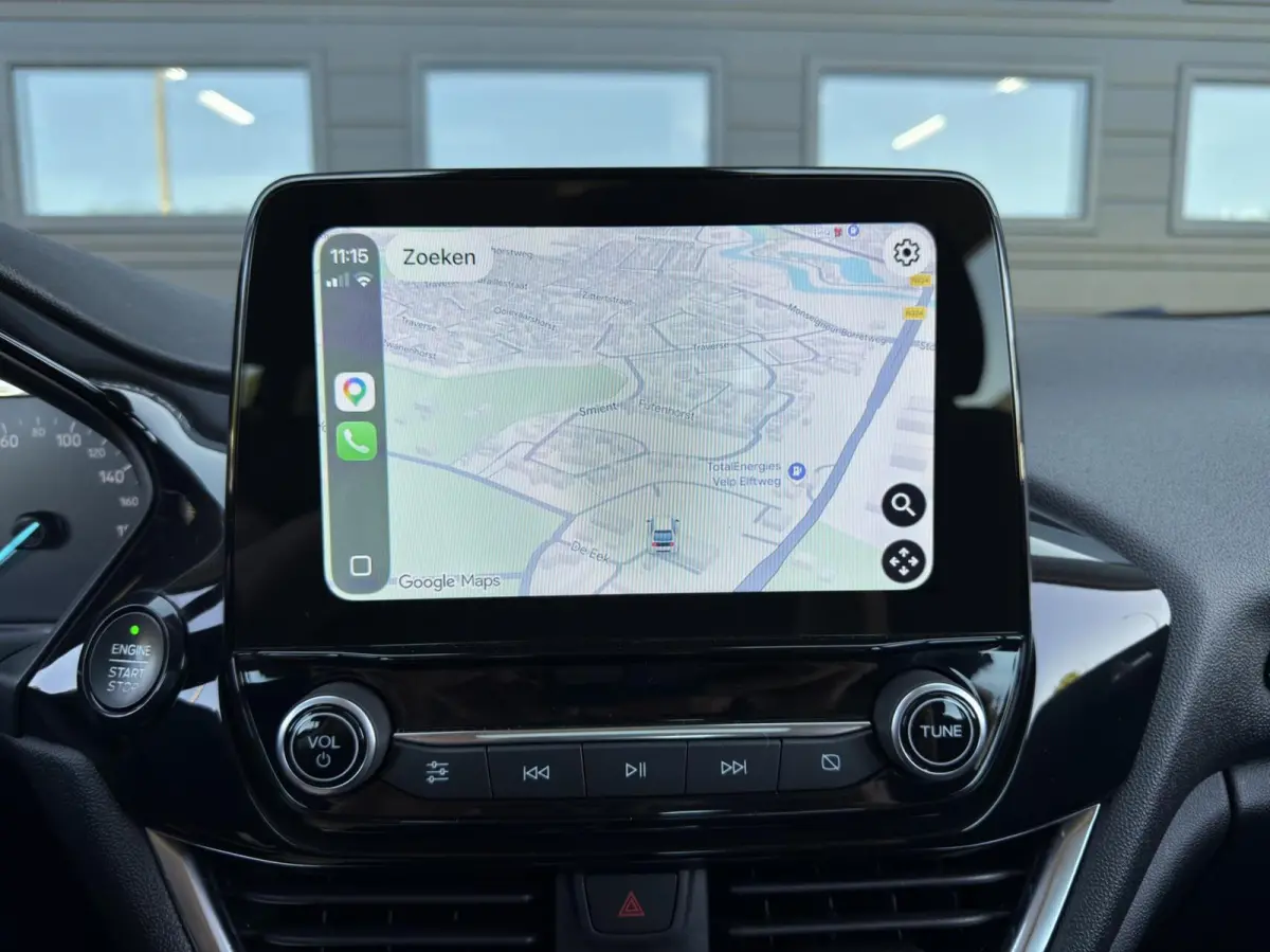 1.0 EcoBoost 100pk Titanium |B&O|Carplay|Camera|Dealer oh|