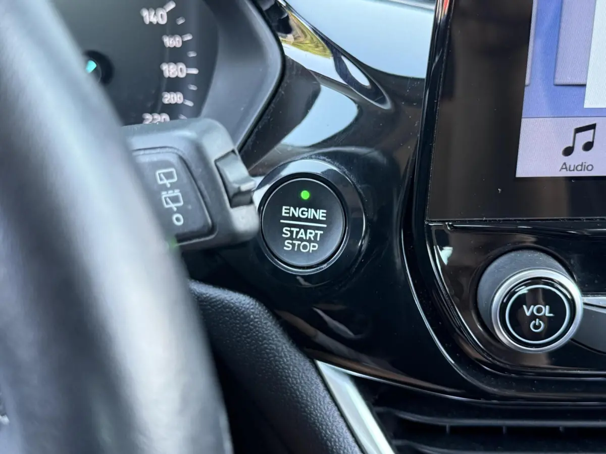 1.0 EcoBoost 100pk Titanium |B&O|Carplay|Camera|Dealer oh|