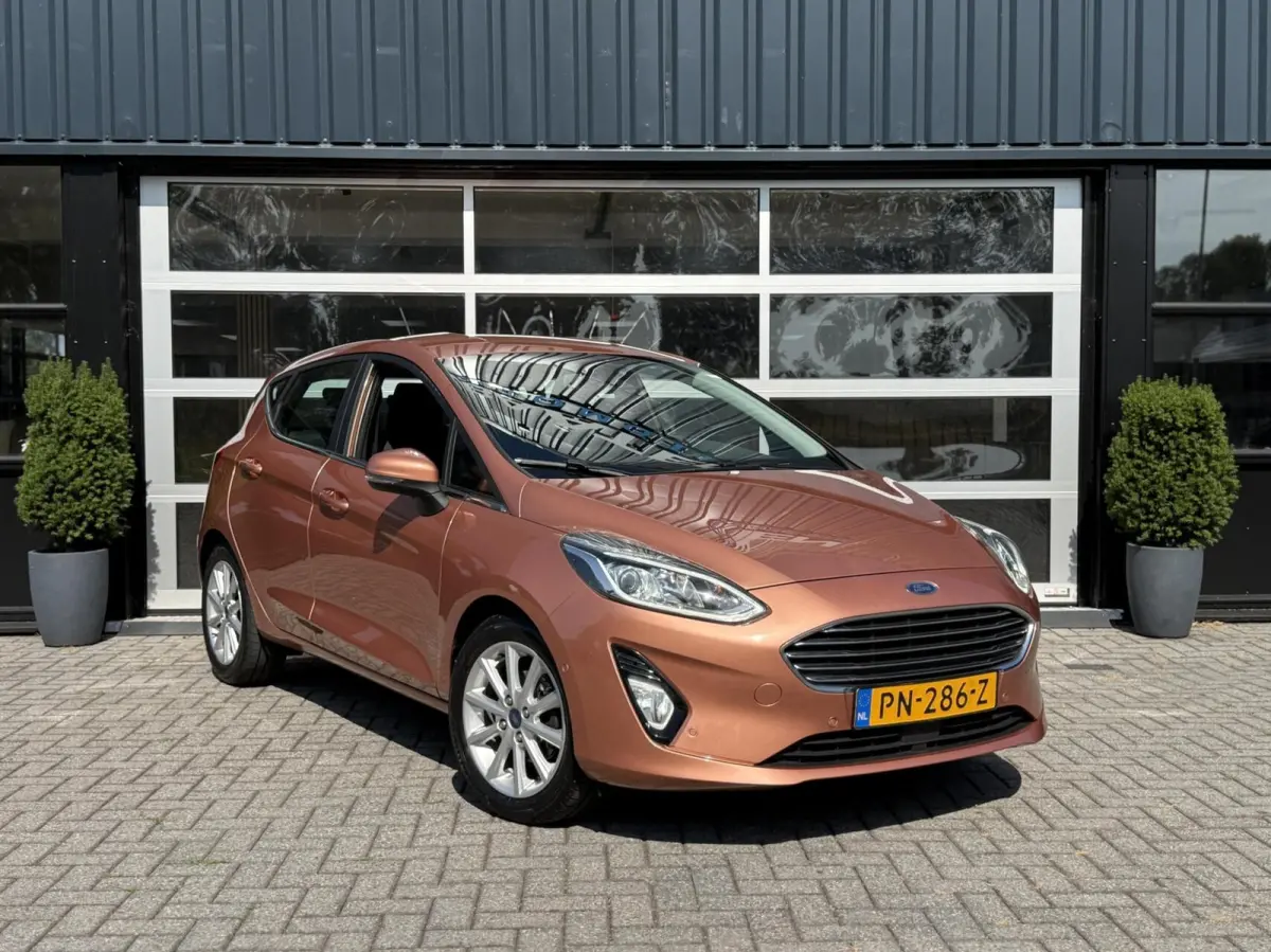1.0 EcoBoost 100pk Titanium |B&O|Carplay|Camera|Dealer oh|