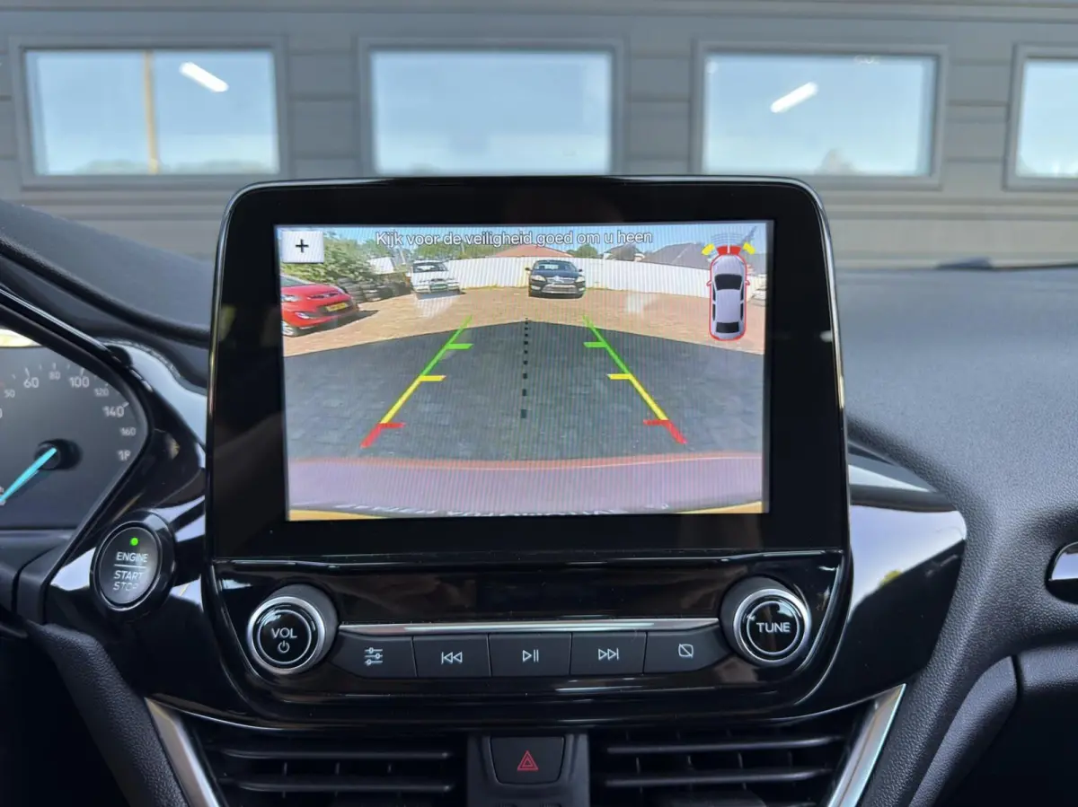 1.0 EcoBoost 100pk Titanium |B&O|Carplay|Camera|Dealer oh|