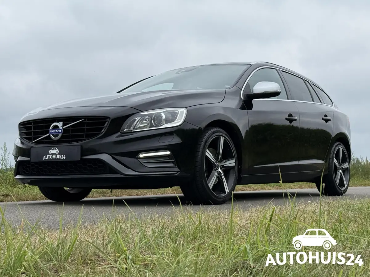 1.5 T3 AUT R-Design Trekhaak|Camera|Navi|Xenon|NL-Auto
