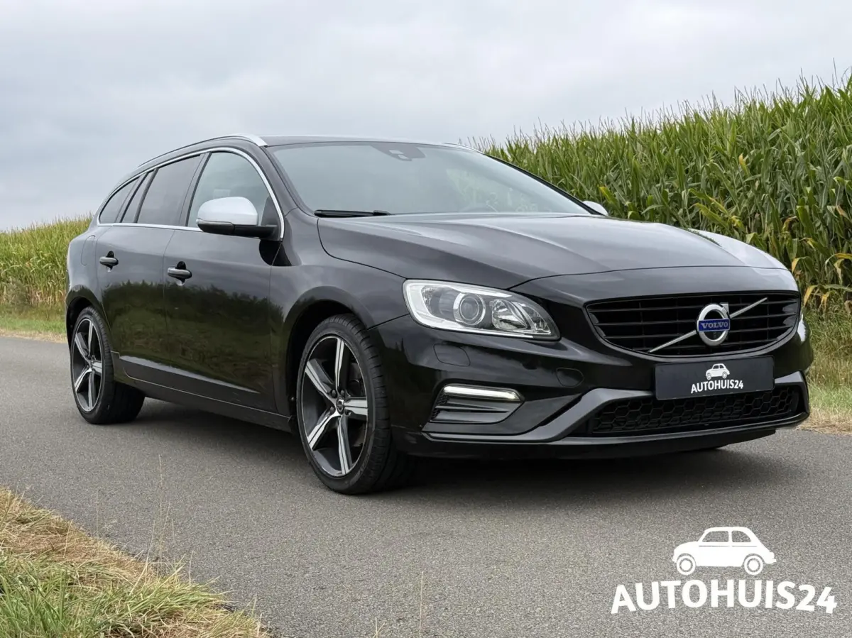 1.5 T3 AUT R-Design Trekhaak|Camera|Navi|Xenon|NL-Auto