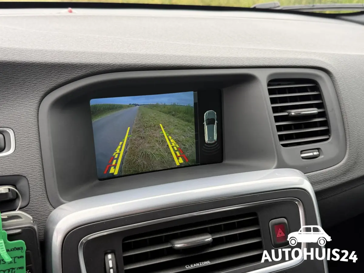 1.5 T3 AUT R-Design Trekhaak|Camera|Navi|Xenon|NL-Auto