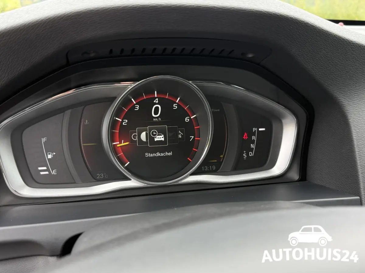 1.5 T3 AUT R-Design Trekhaak|Camera|Navi|Xenon|NL-Auto
