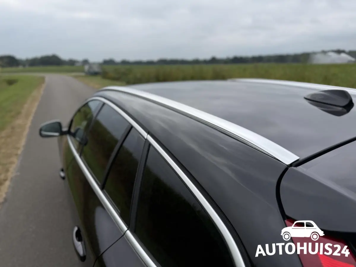 1.5 T3 AUT R-Design Trekhaak|Camera|Navi|Xenon|NL-Auto