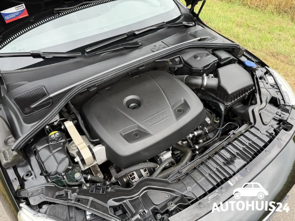 1.5 T3 AUT R-Design Trekhaak|Camera|Navi|Xenon|NL-Auto