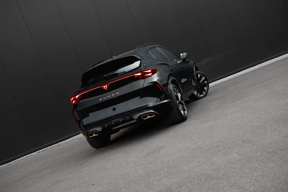 1.5 TSI e-Hybrid 272pk VZ Performance | Panoramadak | Trekhaak | Leder | 360 Camera | Sennheiser