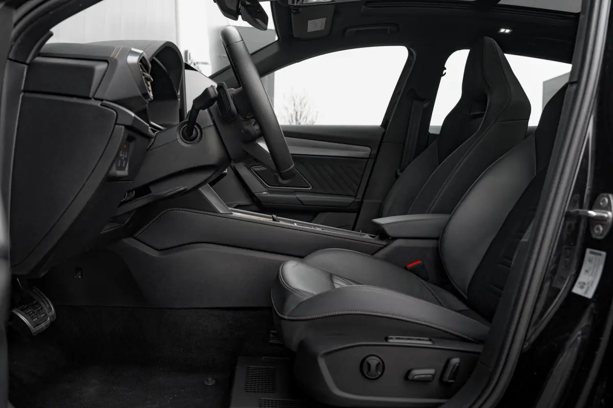 1.5 TSI e-Hybrid 272pk VZ Performance | Panoramadak | Trekhaak | Leder | 360 Camera | Sennheiser