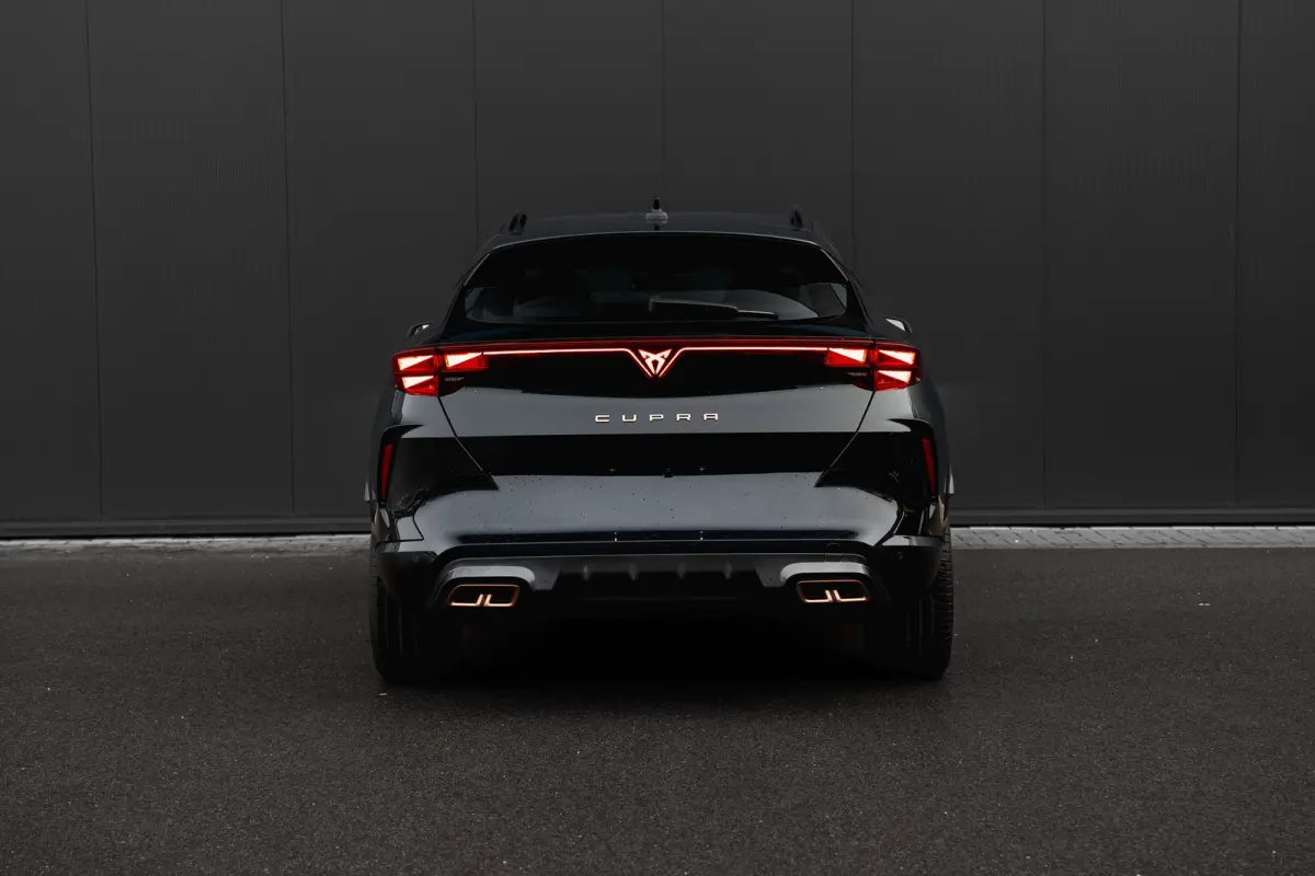 1.5 TSI e-Hybrid 272pk VZ Performance | Panoramadak | Trekhaak | Leder | 360 Camera | Sennheiser