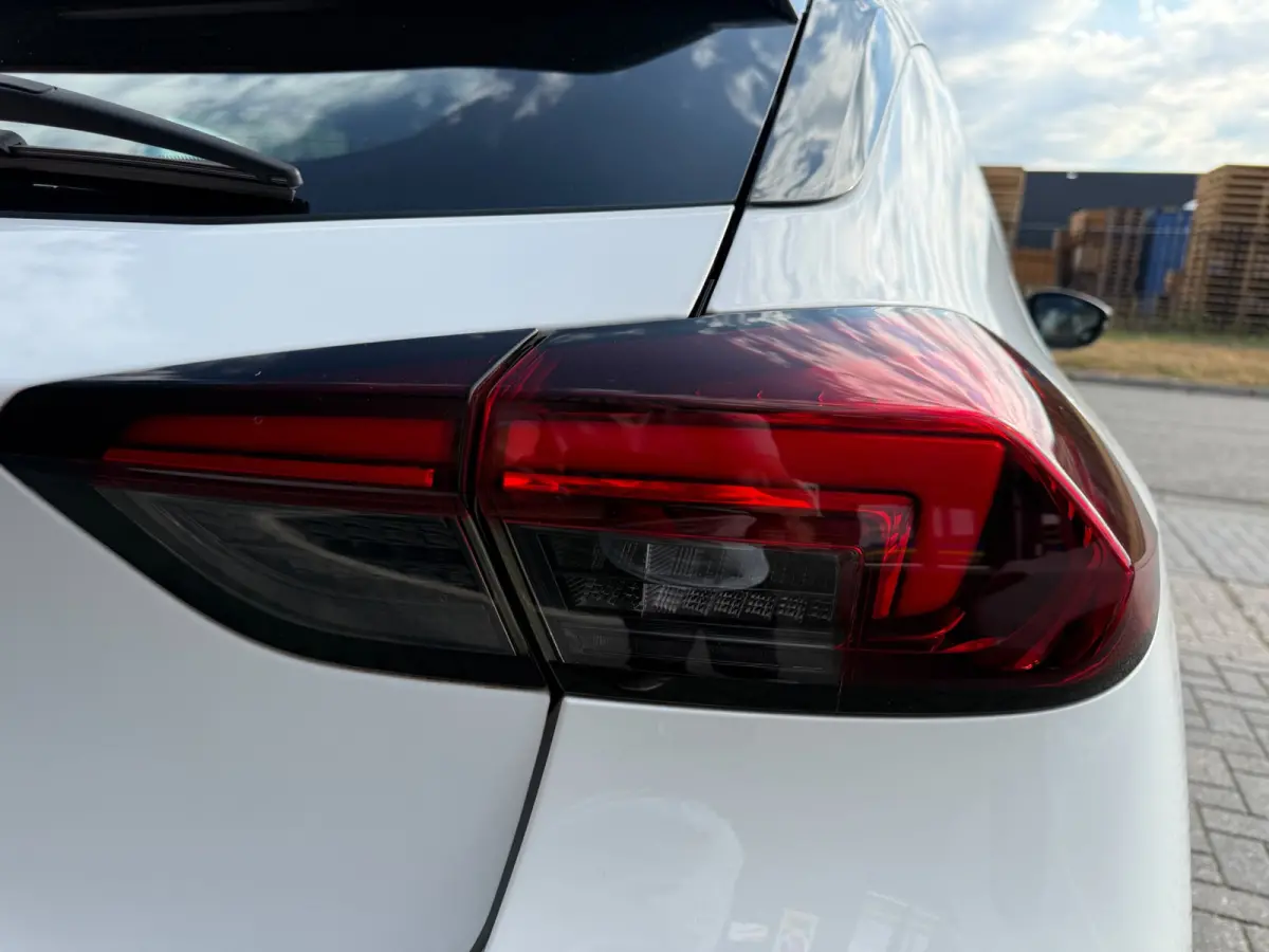 1.2 Turbo GS | 1E EIGENAAR | 3/6 OF 12MND GARANTIE | CARPLAY | LED | NAVI | CRUISE |
