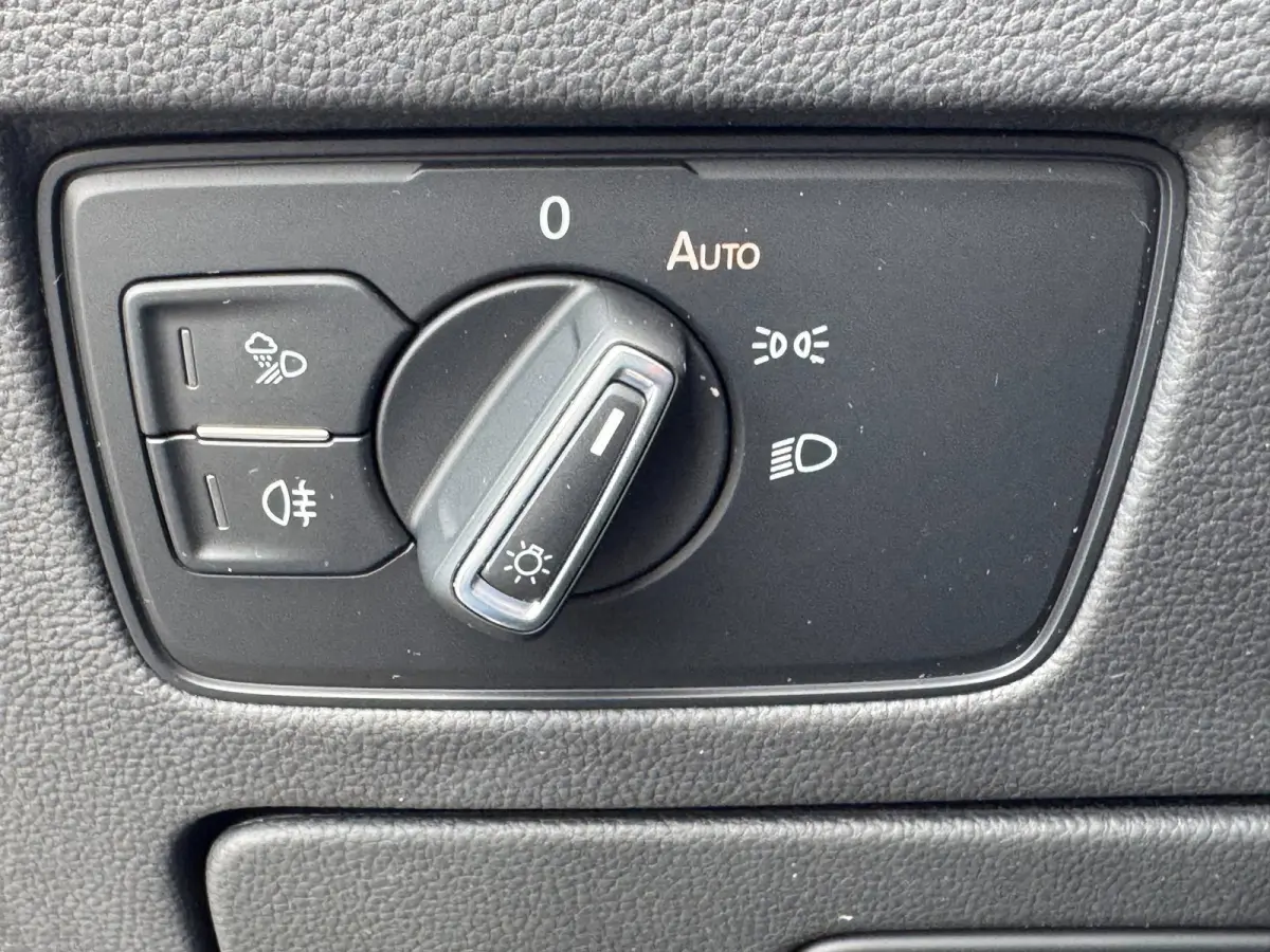 2.0 TSI Business R Exclusive | Met o.a. Panoramadak, R-line in- en exterieur, elektrische achterklep en cruise!