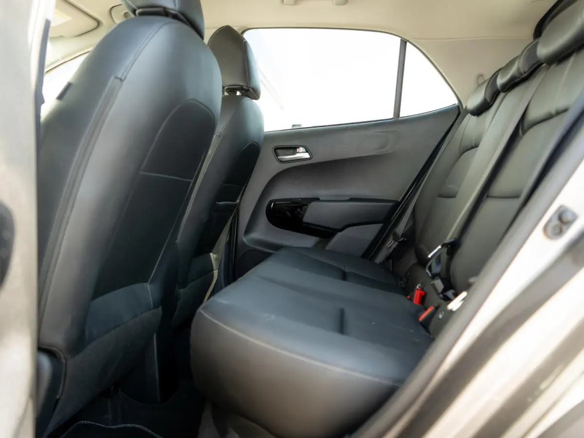 1.0 T-GDI X-Line | 100PK | Stoel en stuurverwarming | Navigatie | Climate control |