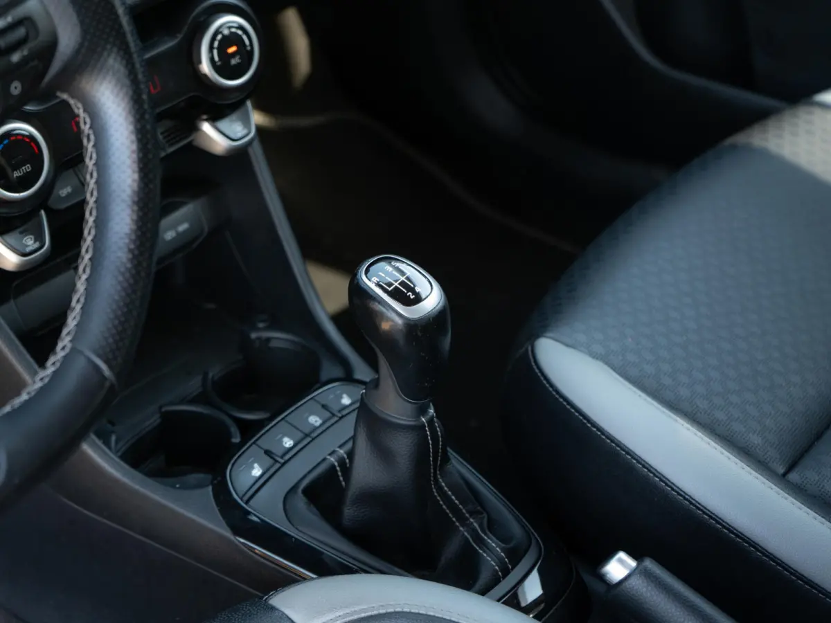 1.0 T-GDI X-Line | 100PK | Stoel en stuurverwarming | Navigatie | Climate control |