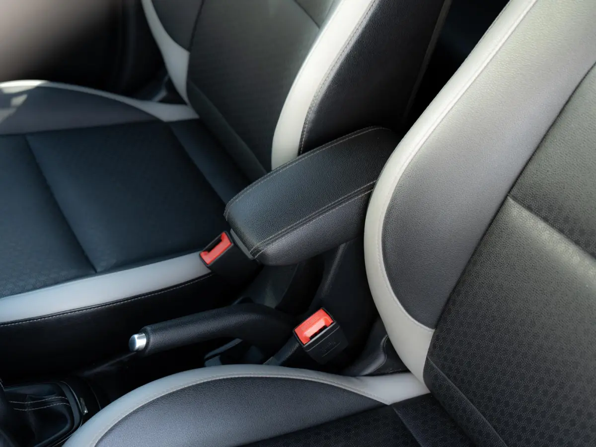 1.0 T-GDI X-Line | 100PK | Stoel en stuurverwarming | Navigatie | Climate control |