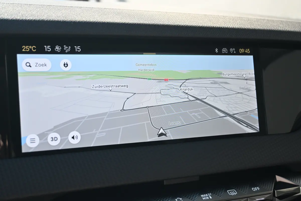 No 4 Ligne Business Tot 8 Jaar Garantie! | Navigatie | Warmtepomp | Climate Control | Draadloos Apple Carplay & Android Auto |