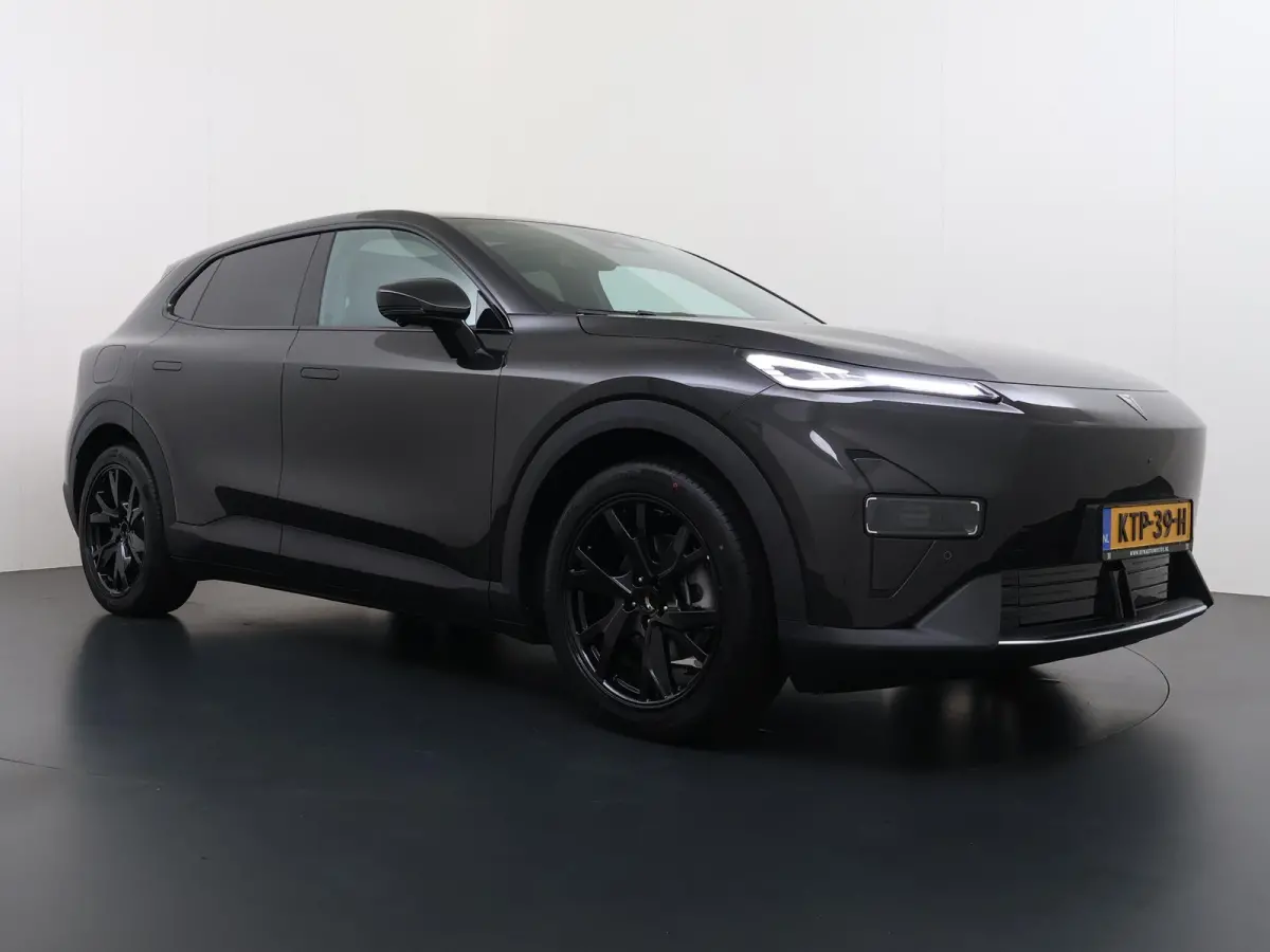 EV LHD MAX 200KW | 68.8 kwh | NIEUWE AUTO | PANORAMADAK | 20" LMV | 360° CAMERA | HEAD-UP DISPLAY | LEDEREN BEKLEDING | STOELVERWARMING | FULL OPTIONS | FABRIEKSGARANTIE T/M 2033 |