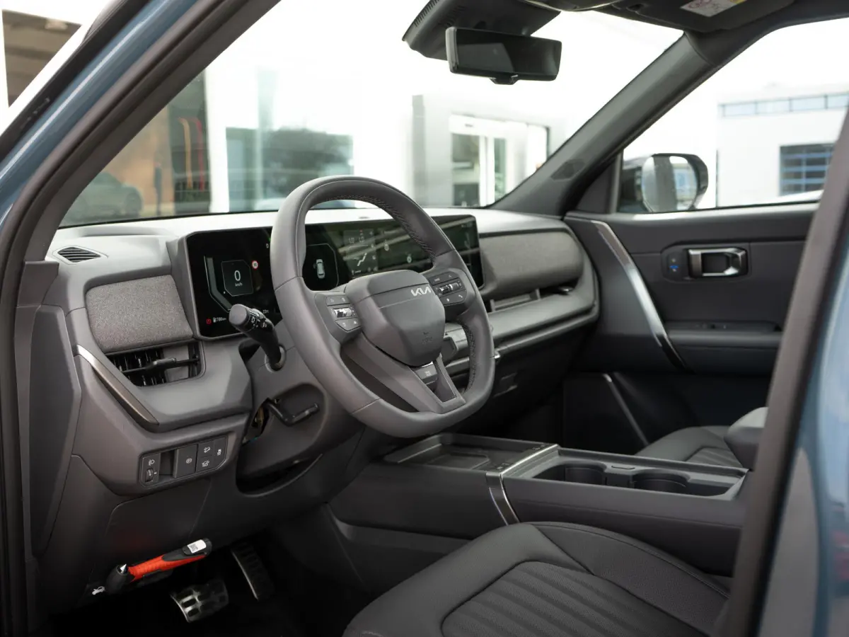 1.6 GDi Hybrid X-Line | Stoel en stuurverwarming / Ventilatie | Navigatie |
