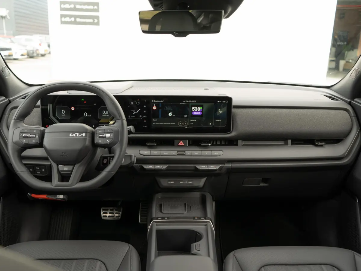 1.6 GDi Hybrid X-Line | Stoel en stuurverwarming / Ventilatie | Navigatie |