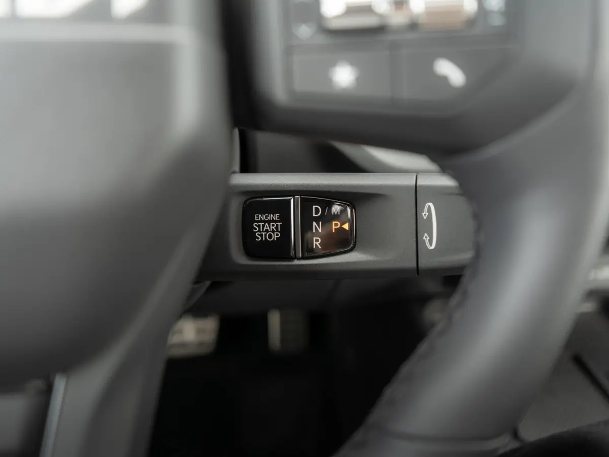 1.6 GDi Hybrid X-Line | Stoel en stuurverwarming / Ventilatie | Navigatie |