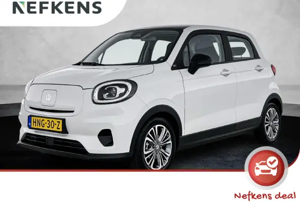 Design 37.3 kWh | Navigatie | Achteruitrijcamera | Panorama Dak | Keyless Start | Climate Control | 15" LMV |