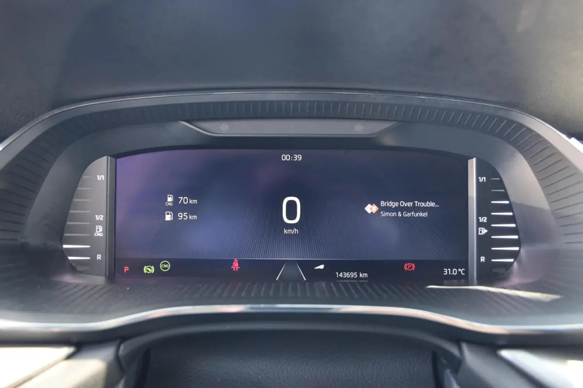 1.5 TSI G-TEC Business Edition|Cruise control|Apple carplay/Android auto|Navi|