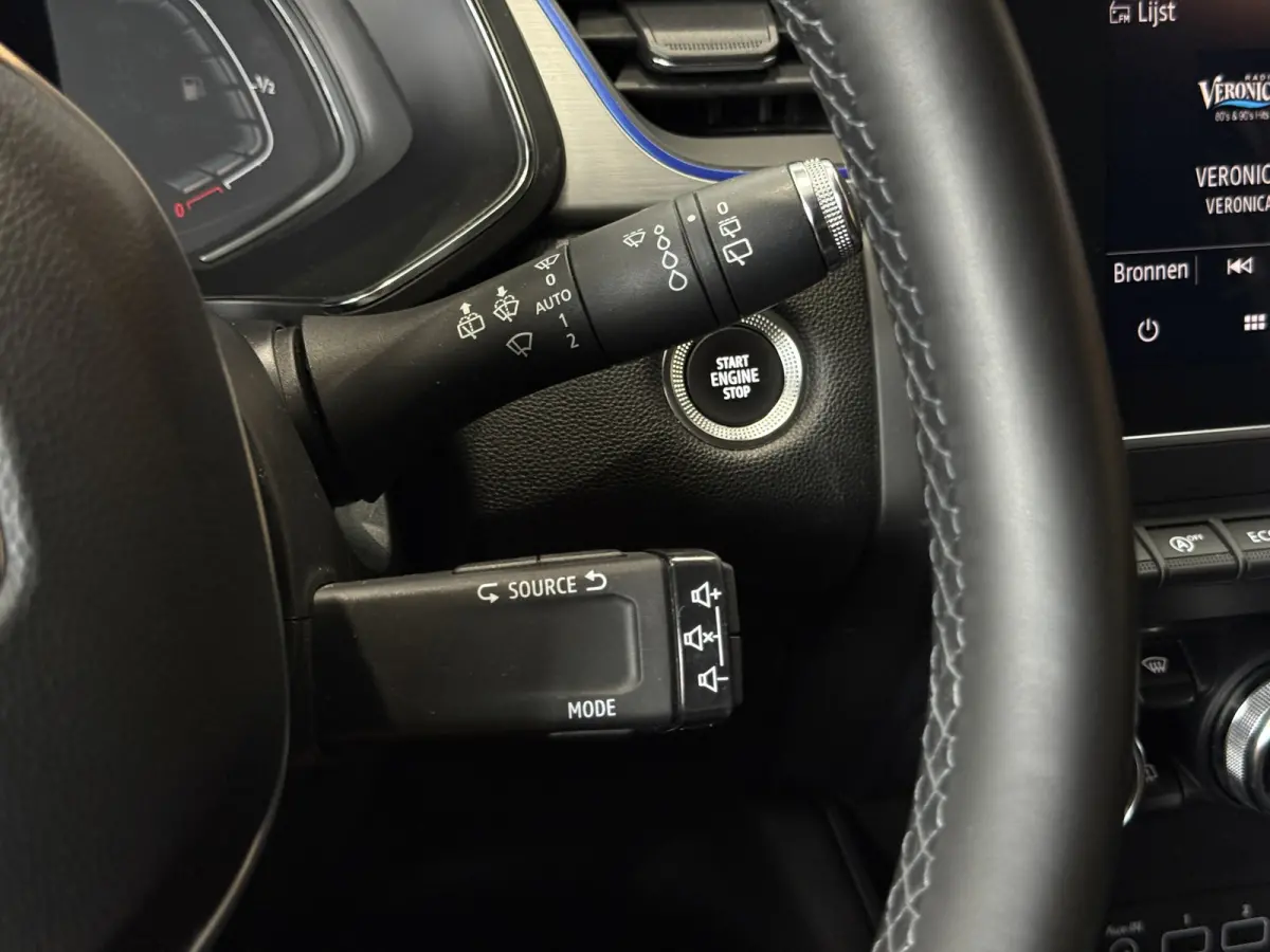 1.0 TCe 100 Intens | Groot navi | Camera | Carplay | 17' | Stoelverwarming | 100% Onderhouden!
