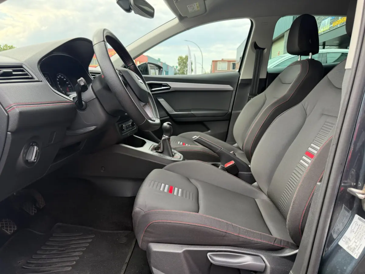 1.0 TSI FR Business Intense | 2E EIGENAAR | 3/6 OF 12MND GARANTIE | ACC | PDC | LMV | CARPLAY | CAMERA |