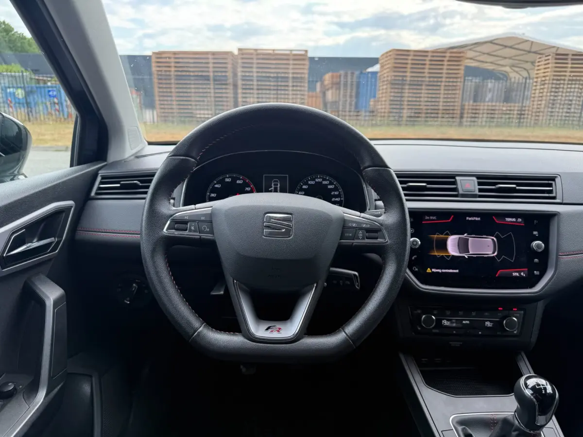 1.0 TSI FR Business Intense | 2E EIGENAAR | 3/6 OF 12MND GARANTIE | ACC | PDC | LMV | CARPLAY | CAMERA |