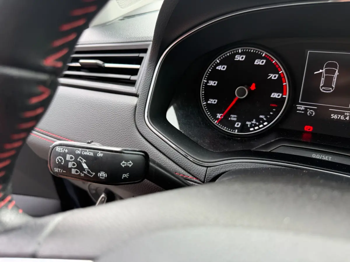 1.0 TSI FR Business Intense | 2E EIGENAAR | 3/6 OF 12MND GARANTIE | ACC | PDC | LMV | CARPLAY | CAMERA |