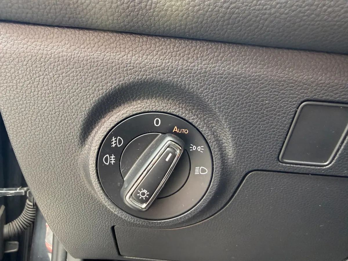 1.0 TSI FR Business Intense | 2E EIGENAAR | 3/6 OF 12MND GARANTIE | ACC | PDC | LMV | CARPLAY | CAMERA |