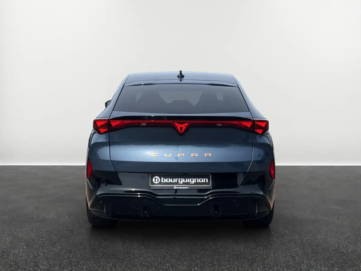 Endurance 82 kWh | Sennheiser | Warmtepomp | Elec. stoelen |