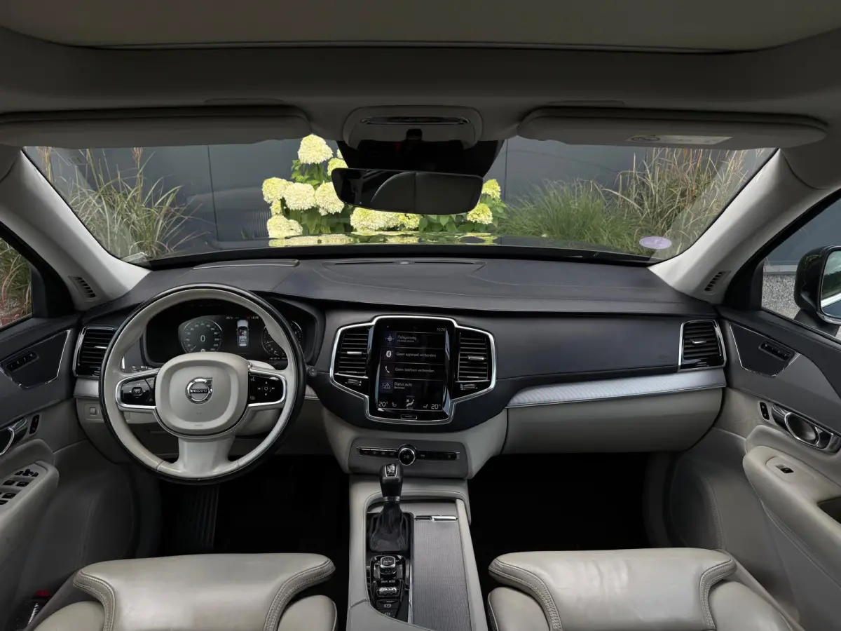 2.0 T5 AWD Inscription M17 PANO|NAVI|TREKHAAK|CAMERA|LED|LEDER|CLIMATE CONTROL|CRUISE CONTROL