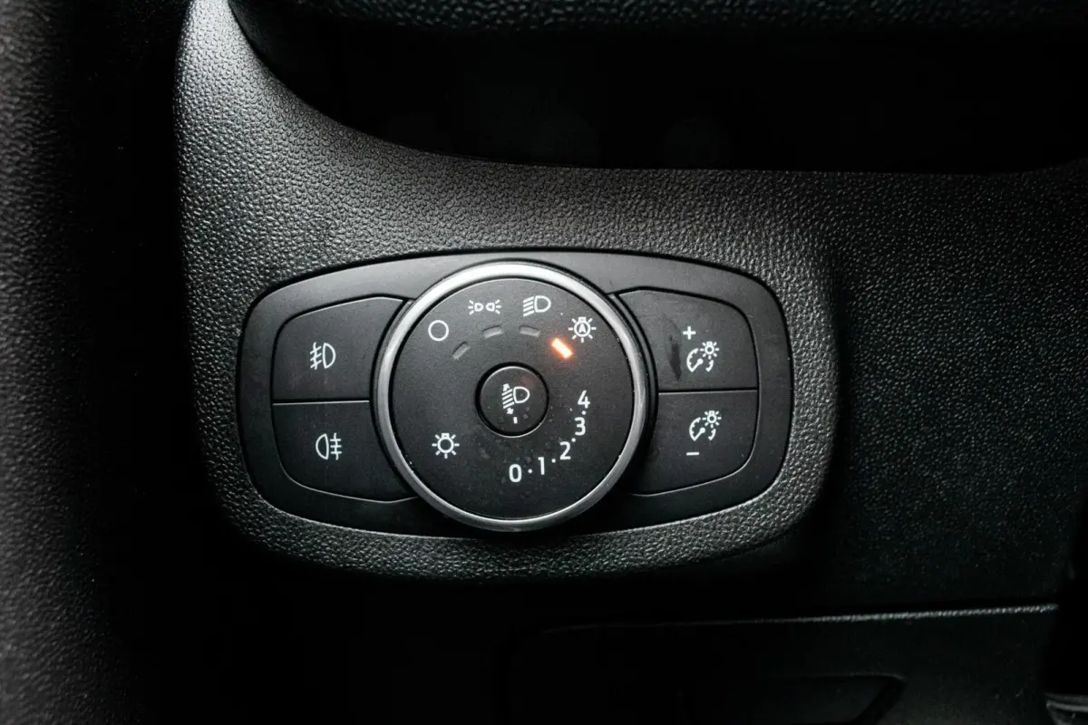 1.0 EcoBoost Titanium|1e EIGENAAR|CLIMATE|KEYLESS|CARPLAY|CRUISE|NAVI